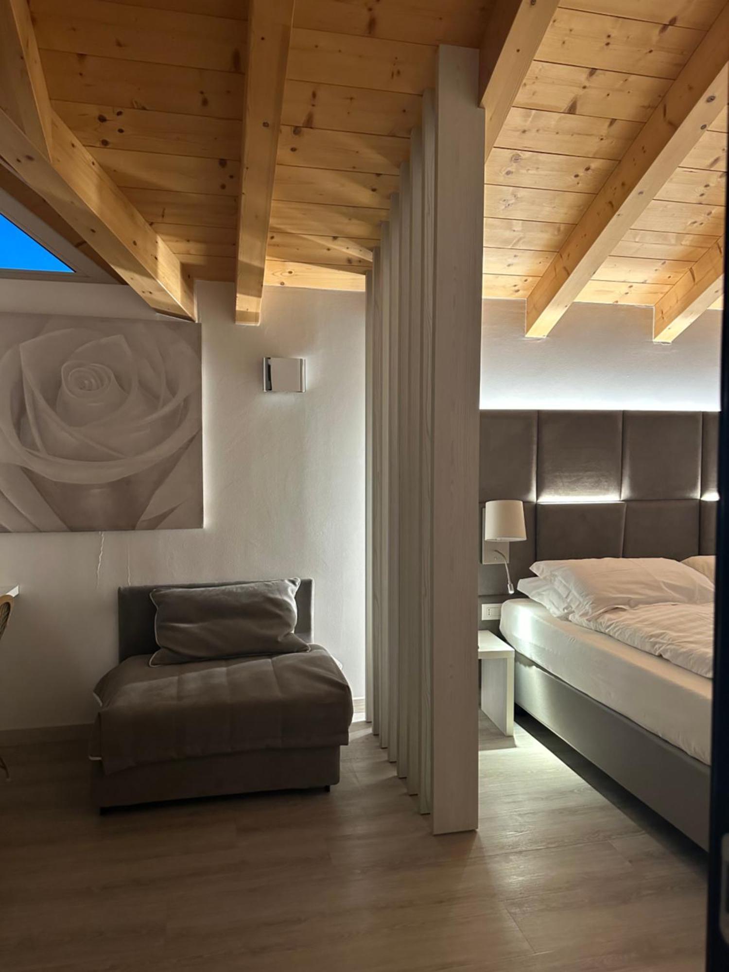 Rosensuite La Residenza Del Rosengarten Pinzolo Exterior foto