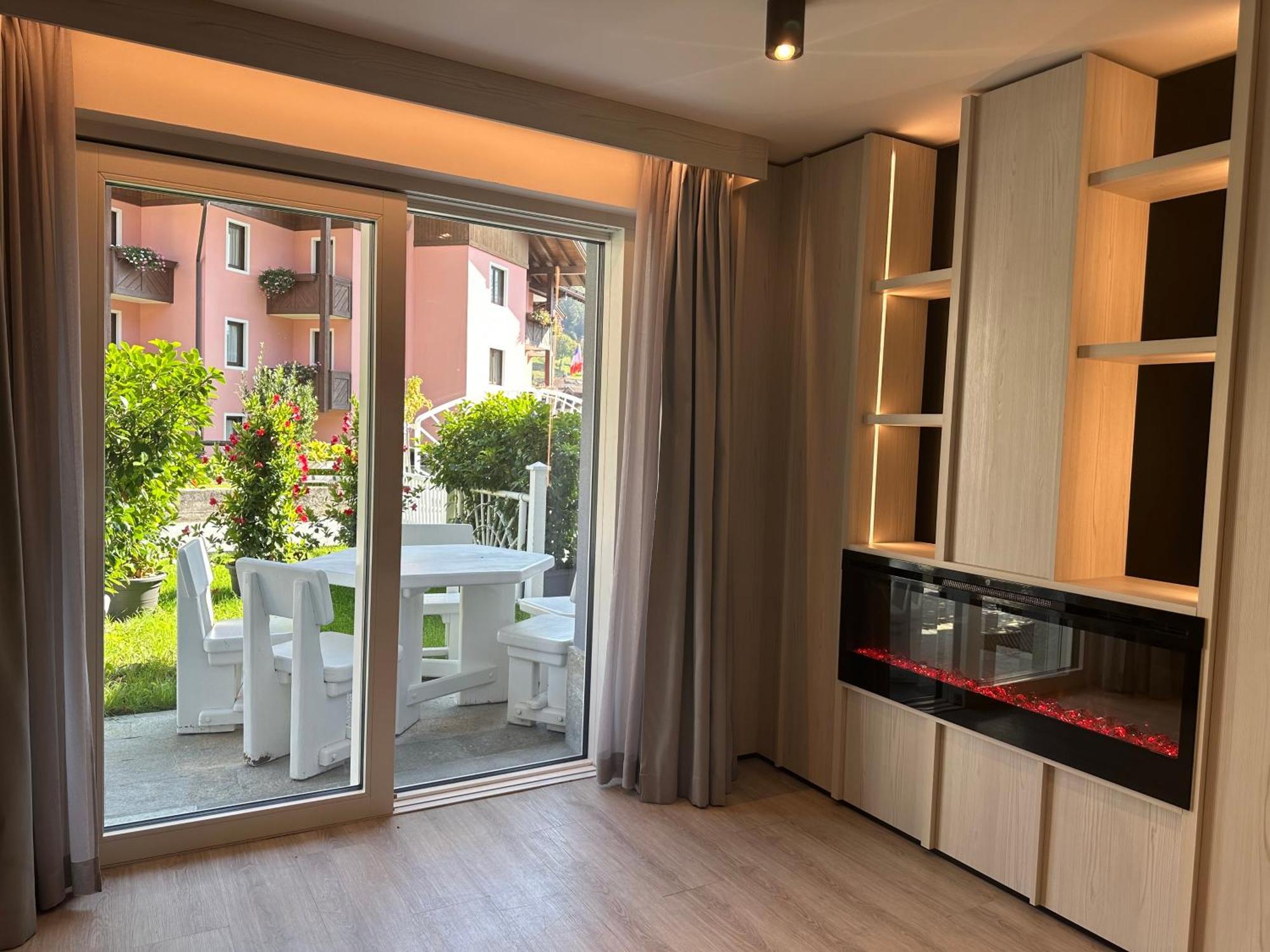 Rosensuite La Residenza Del Rosengarten Pinzolo Exterior foto